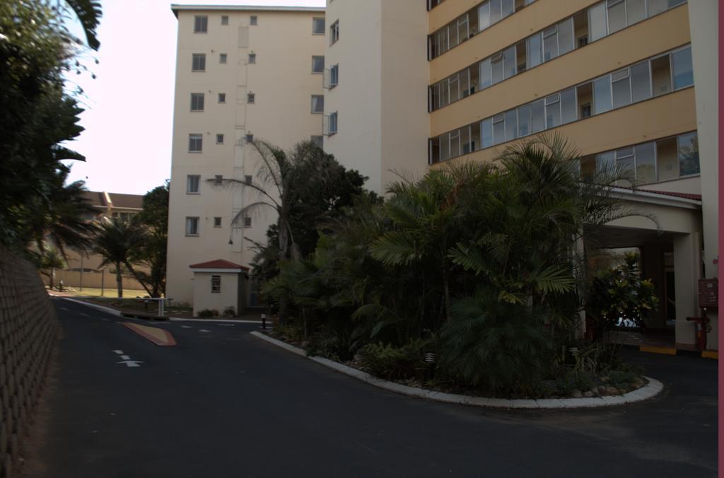 Kapenta Bay Resort And Conference Hotel Port Shepstone Exteriör bild